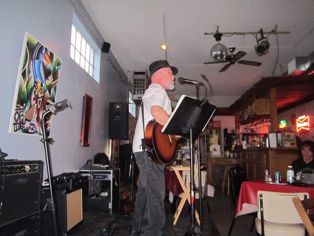 John Gruber Live Music at Luna's Cafe in Sacramento, CA